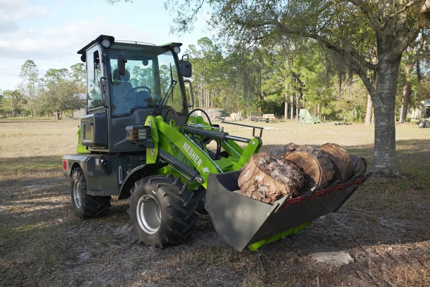 Heavy log handling with L2500